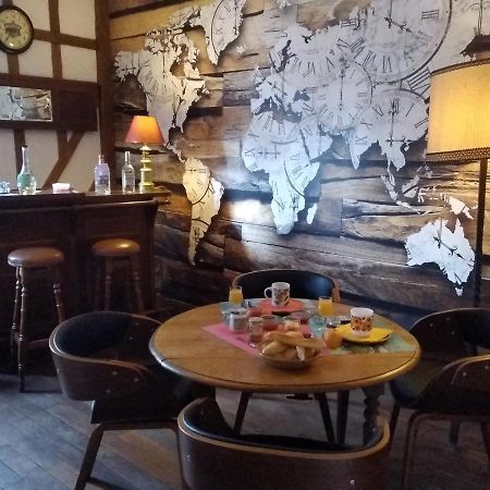 Alex Guest House Dozule Ngoại thất bức ảnh